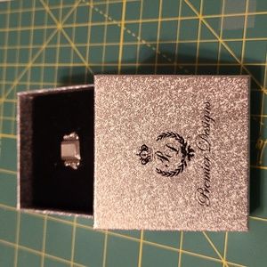 Premier Designs Jewelry Ring Park City